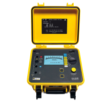 6505 Портативный мегаомметр