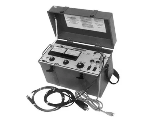 MEGGER Аналоговый мегаомметр